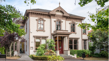 Languages Internationalの建物画像