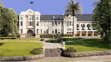 Mount Albert Grammar School (マウントアルバートグラマースクール)の校舎