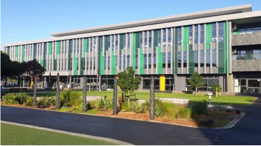 Western Springs College (ウェスタンスプリングスカレッジ)の校舎