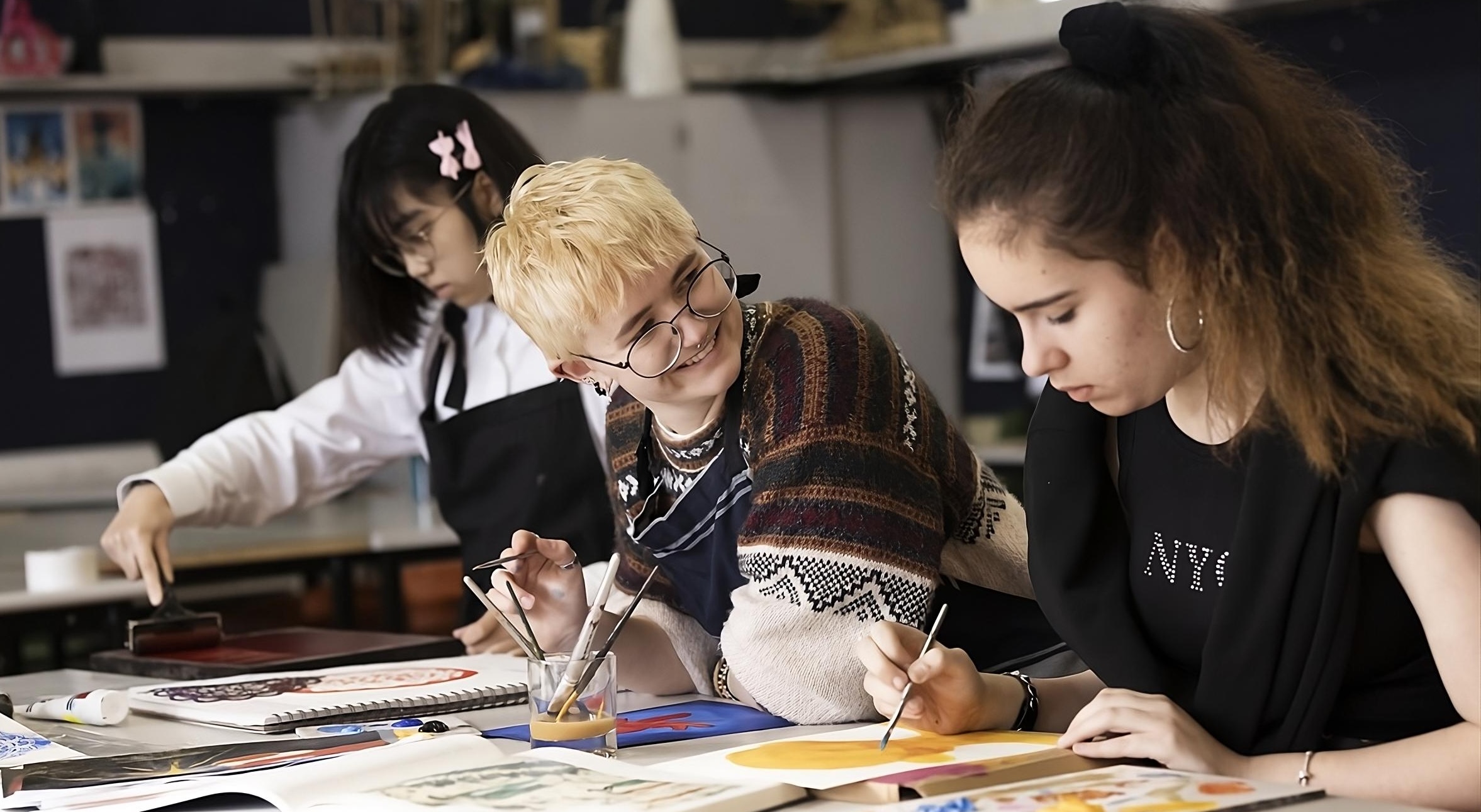 Hillmorton High School (ヒルモートンハイスクール) の生徒