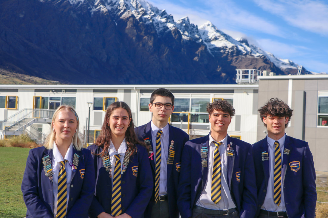 Wakatipu High School (ワカティプハイスクール) の集合写真