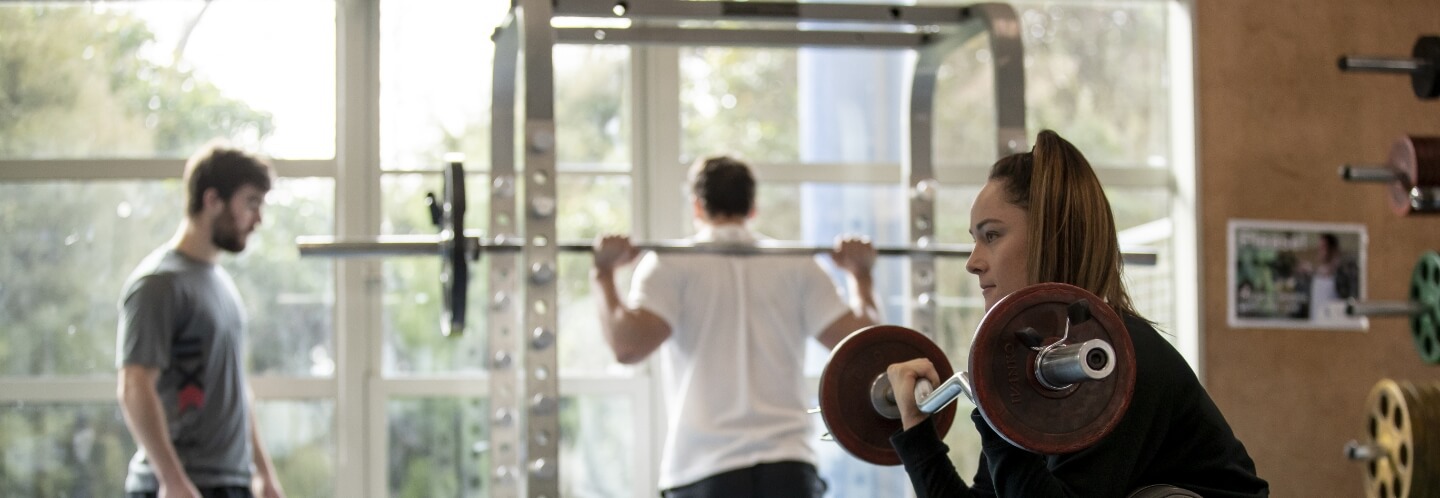 Toi Ohomai Institute of Technology (トイオホマイ・インスティチュート・オブ・テクノロジー) でトレーニングをする学生