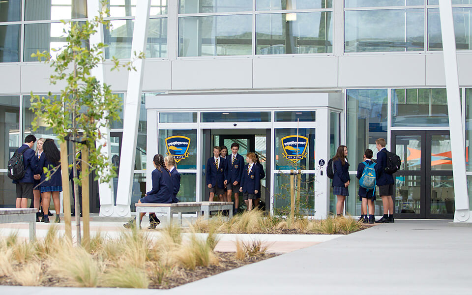 Wakatipu High School (ワカティプハイスクール) の生徒