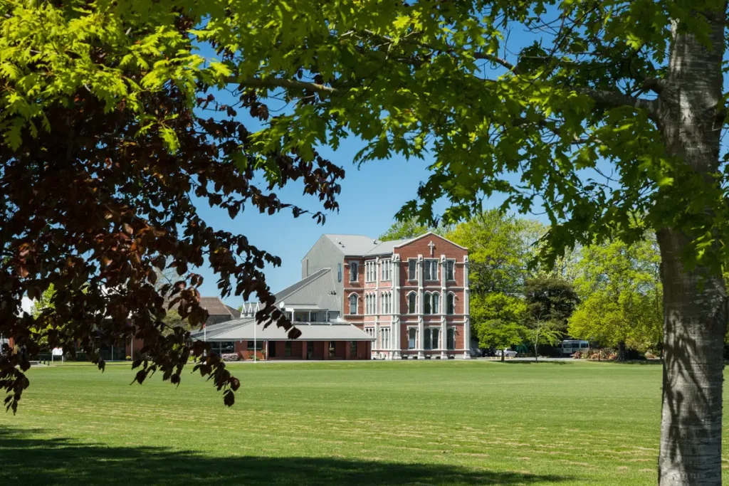 St Bede's College (セントビーズカレッジ) の外観