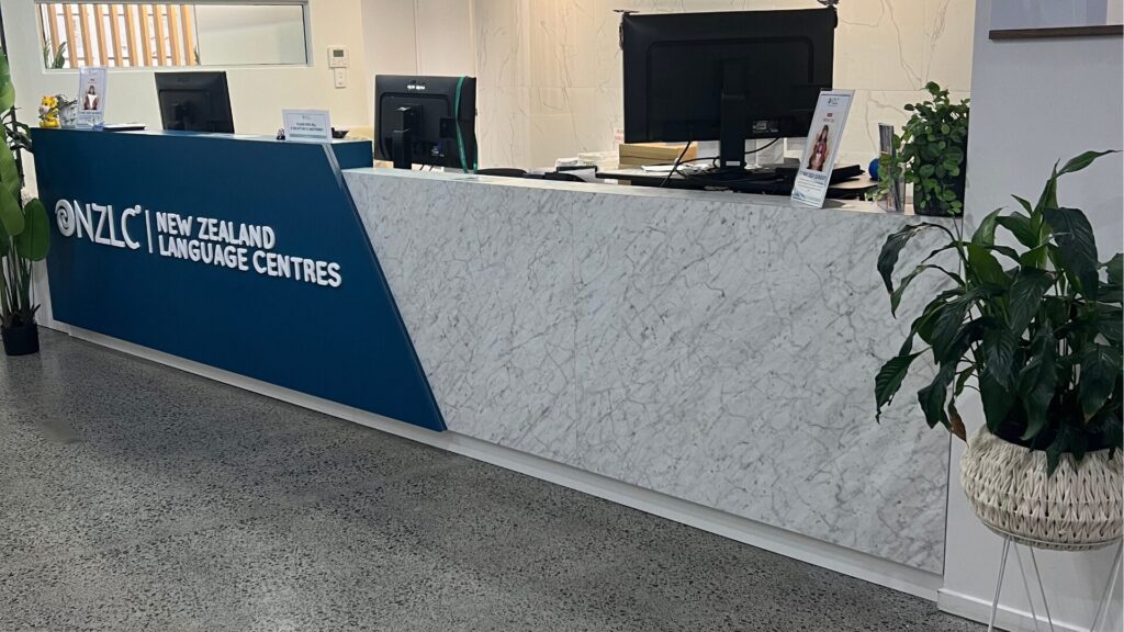 NZLC: New Zealand Language Centres (オークランド)