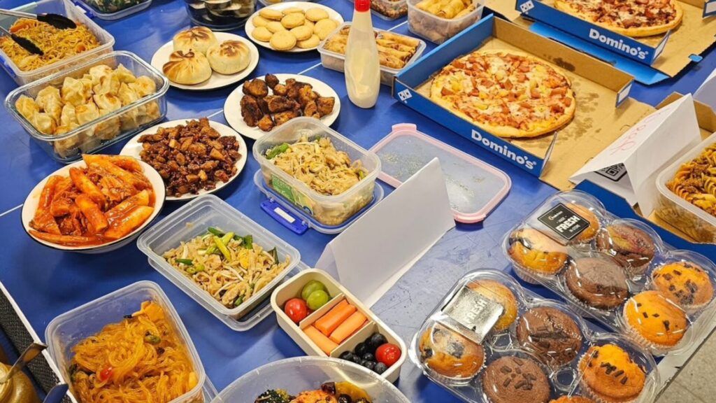 ETCの食事パーティーの様子