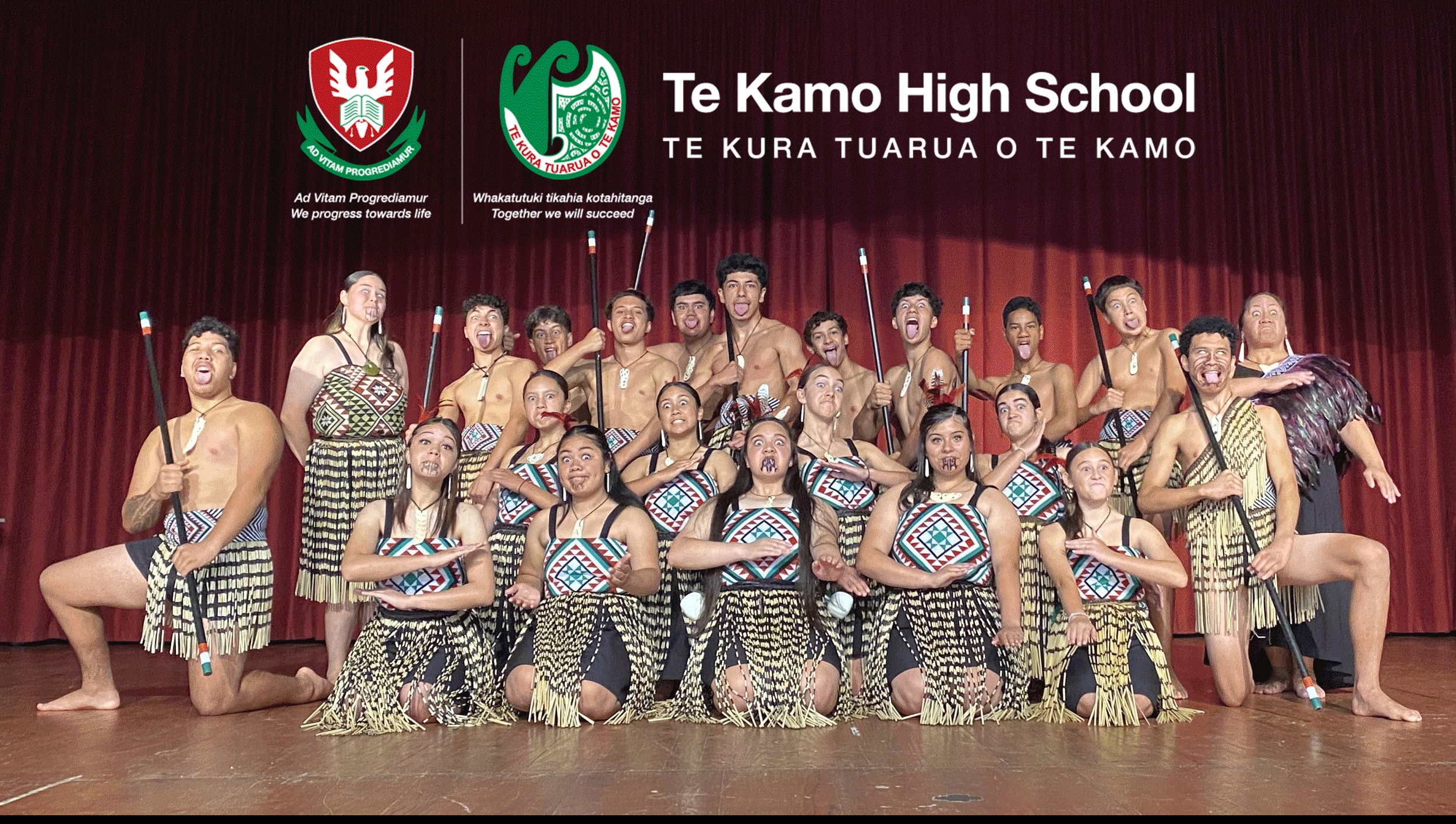 Te Kamo High School（テ カモ ハイスクール）のマオリ文化の様子